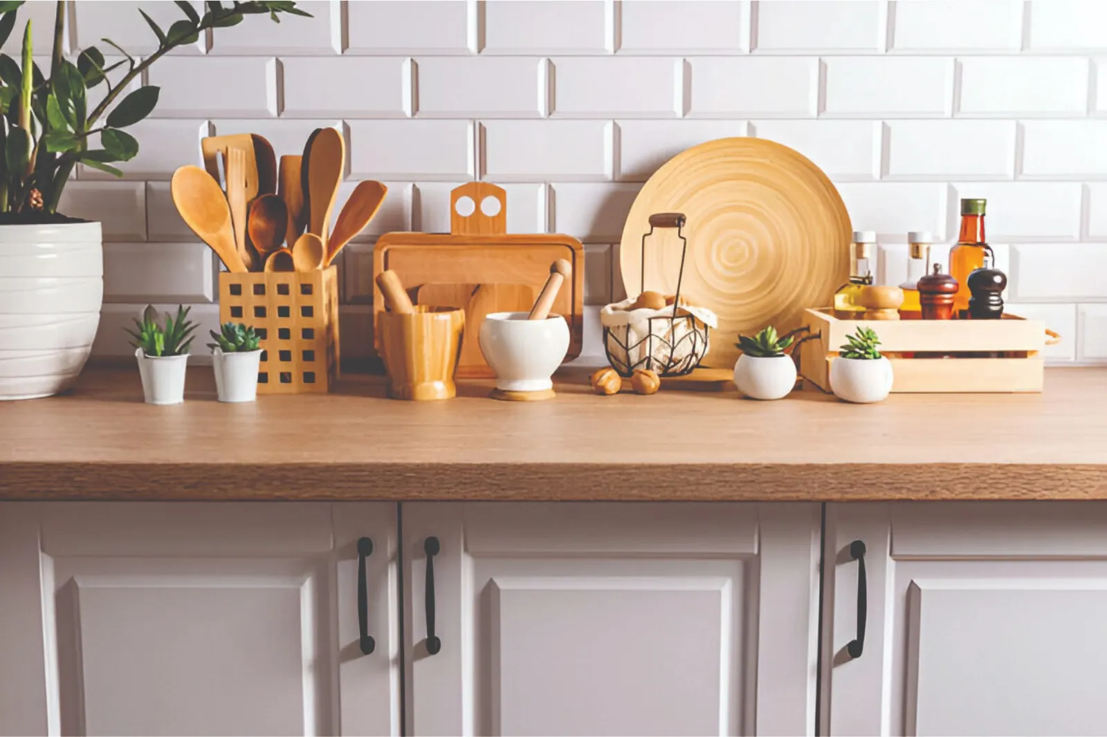 Wooden Handicraft Manufacturers in Yogyakarta